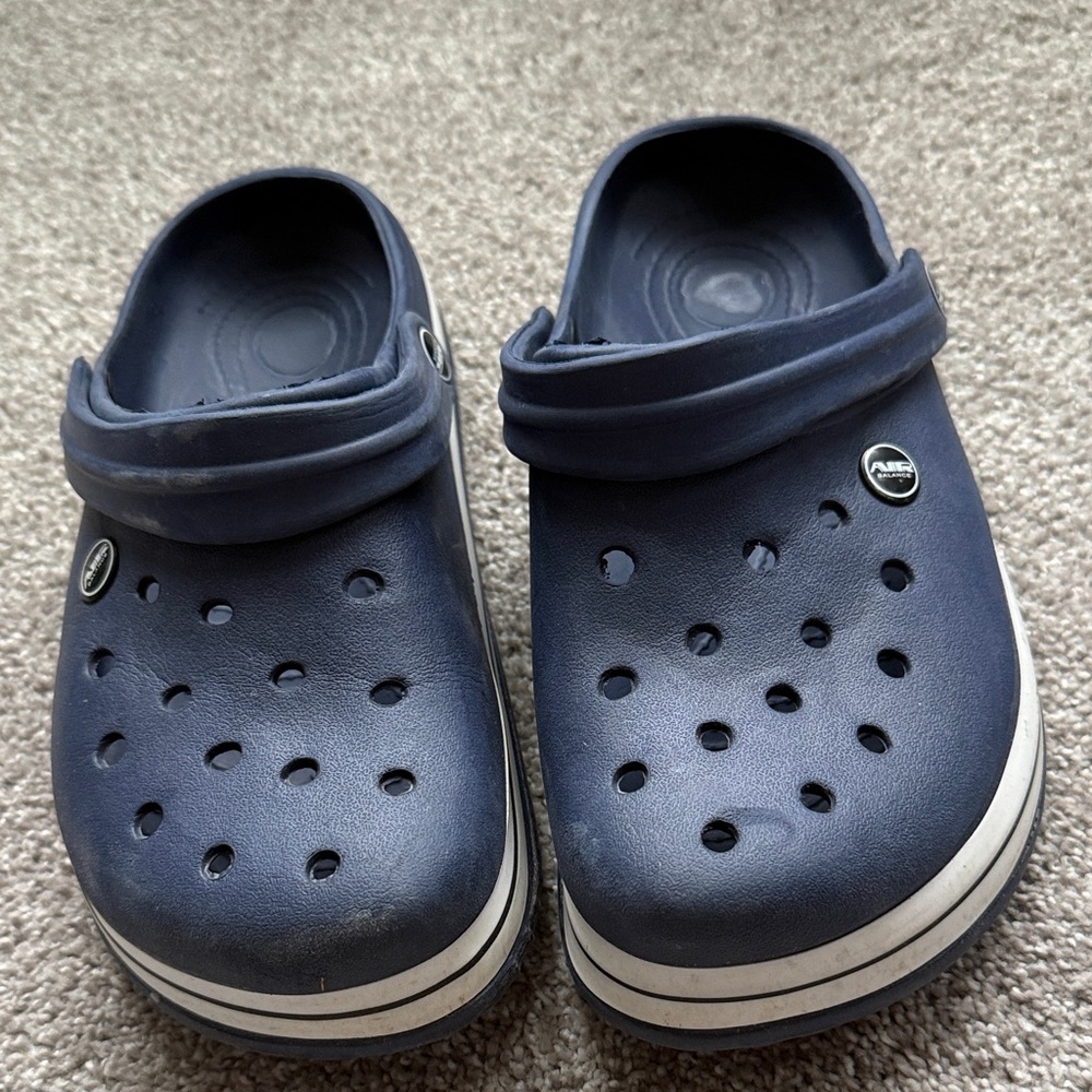 Air Balance Navy Blue Kids Slip-On Clogs with White Stripe